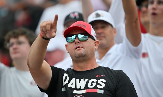 How to Watch Georgia Football vs. Arkansas: TV Channel, Streaming and Kickoff Info